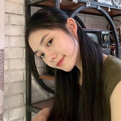 粉红色和铲子